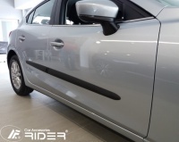 Bo�n� ochrann� li�ty dve�� typ 22 Mazda 3 hatchback -- od roku v�roby 2013-